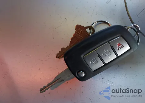 2017 Nissan Rogue S z USA, uszkodzony, nr VIN JN8AT2MT8HW380391